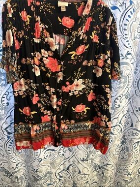 Knox Rose Black Floral Button-Front Blouse with Coral Accents